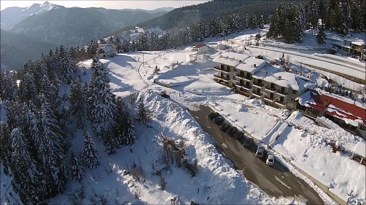 Ξενοδοχείο Μαγκιωση Neraïdochóri Eksteriør bilde